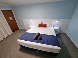 Koorawatha Homestead Motel