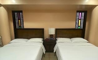 Pier Uno Dive Resort