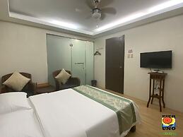 Pier Uno Dive Resort