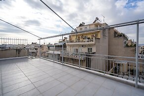 Athens Hideout apt with rooftop