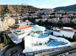 Eliz Thermal Convention Center