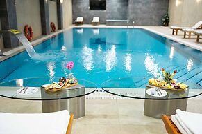 Eliz Thermal Convention Center