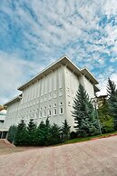 Eliz Thermal Convention Center