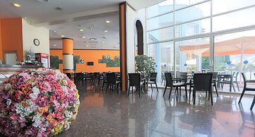 Eliz Thermal Convention Center