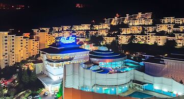Eliz Thermal Convention Center