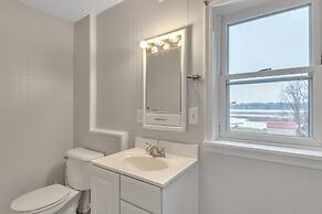 Amazing Lakefront Retreat On Long Lake! 2 Bedroom Home by RedAwning
