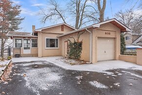 Amazing Lakefront Retreat On Long Lake! 2 Bedroom Home by RedAwning