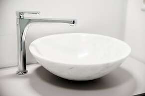 Locarno Studio Apartments