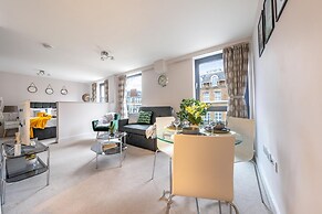 Windsor Luxury Studio Apartment