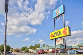 Studio 6 Effingham, Il