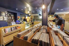 Bounce Melbourne - formerly Roamer Melbourne