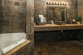 The Inn at Zaca Creek
