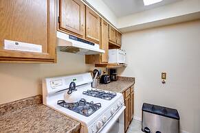 36SLL - Convenient - Economical - Kitchen - Sleeps 6