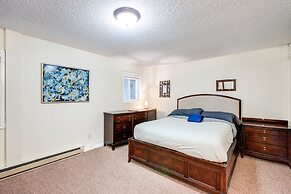 36SLL - Convenient - Economical - Kitchen - Sleeps 6