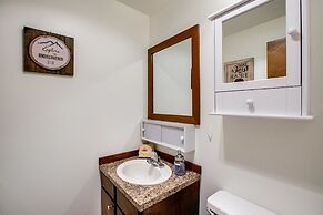 06SW - Fireplace - W/D - Kitchen - Sleeps 5