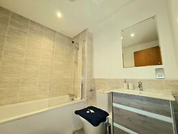 Exquisite, Cosy 2-bed Apartment in Salford