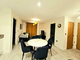 Exquisite, Cosy 2-bed Apartment in Salford