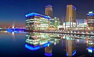 Exquisite, Cosy 2-bed Apartment in Salford