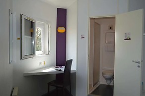 Kyriad Direct Macon Sud