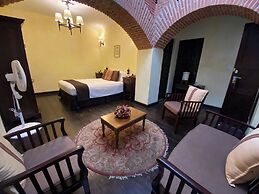 Casa Noble Hotel