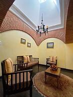 Casa Noble Hotel