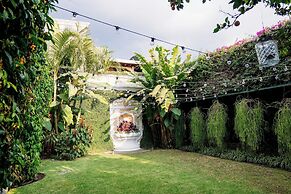 Casa Noble Hotel