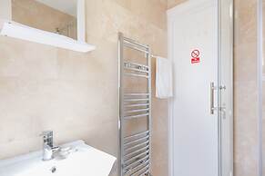 Euston Modern Apartments