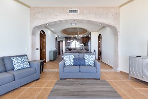 Hotel Esmeralda Beach Resort