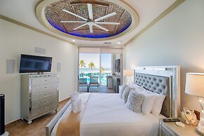 Hotel Esmeralda Beach Resort