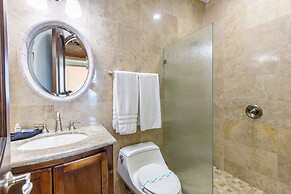 Hotel Esmeralda Beach Resort