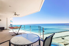 Hotel Esmeralda Beach Resort