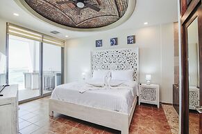 Hotel Esmeralda Beach Resort