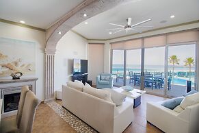 Hotel Esmeralda Beach Resort