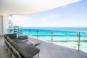 Hotel Esmeralda Beach Resort