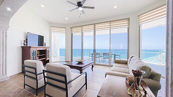 Hotel Esmeralda Beach Resort