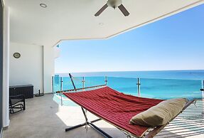 Hotel Esmeralda Beach Resort