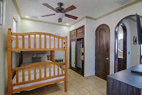 Hotel Esmeralda Beach Resort