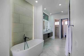 Hotel Esmeralda Beach Resort