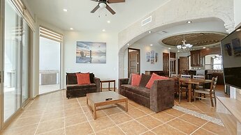 Hotel Esmeralda Beach Resort