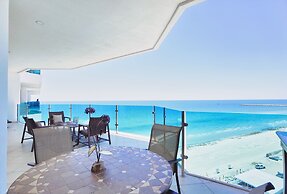 Hotel Esmeralda Beach Resort