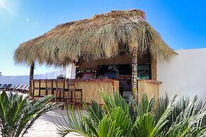 Hotel Esmeralda Beach Resort