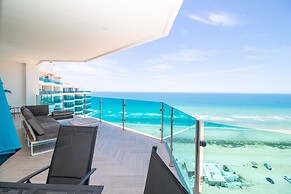 Hotel Esmeralda Beach Resort