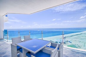 Hotel Esmeralda Beach Resort