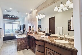 Hotel Esmeralda Beach Resort