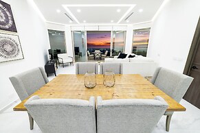 Hotel Esmeralda Beach Resort