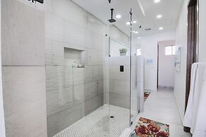 Hotel Esmeralda Beach Resort