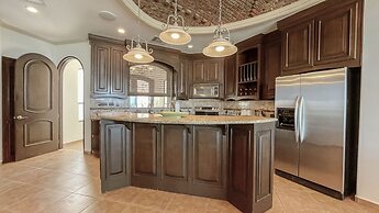 Hotel Esmeralda Beach Resort