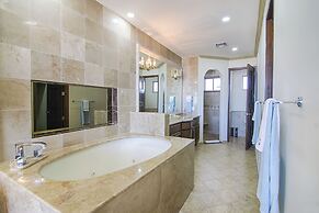 Hotel Esmeralda Beach Resort