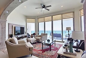 Hotel Esmeralda Beach Resort