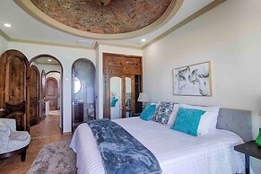 Hotel Esmeralda Beach Resort